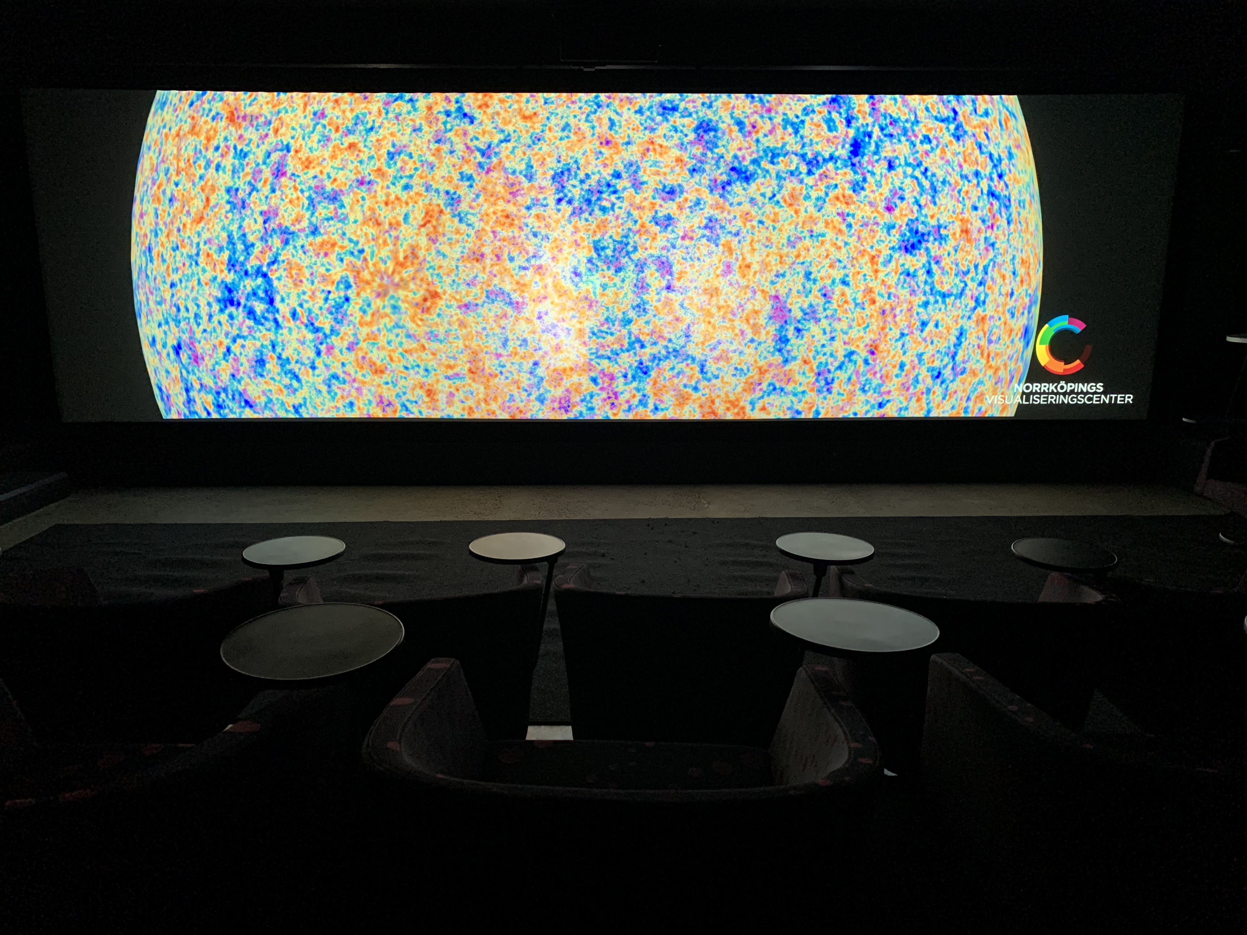 /content/spaces/vr_arena/vr_arena_space.jpg